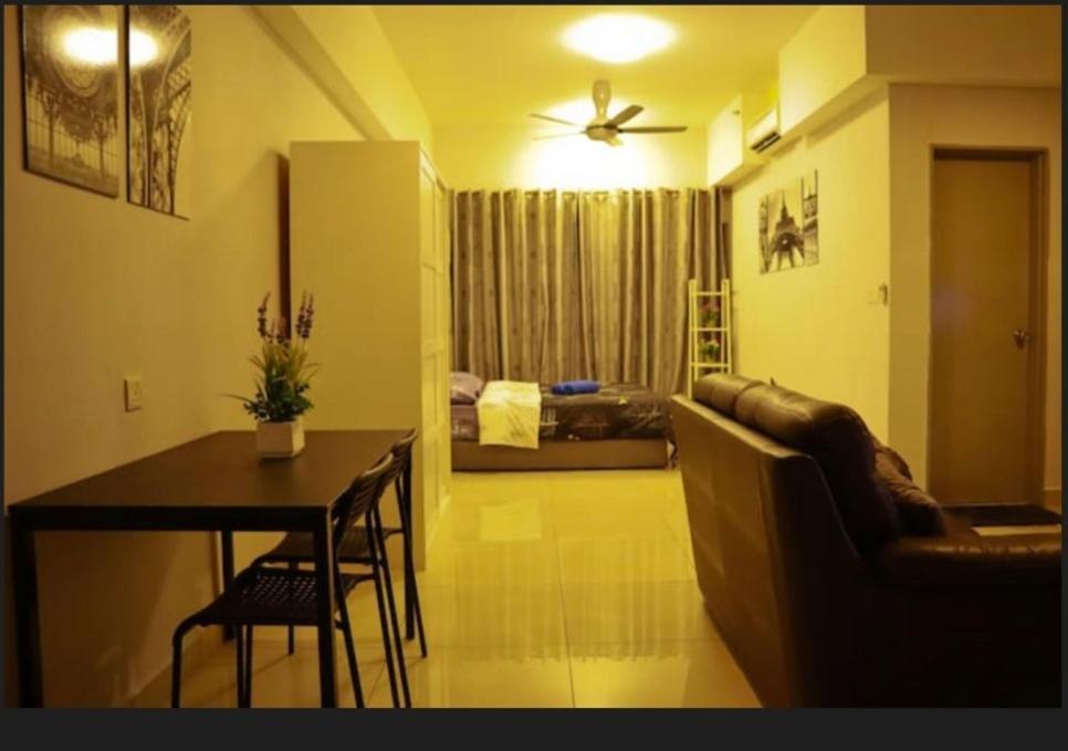 Studio, Cyberjaya, Netflix, Wifi, Free Parking, 3030 Kültér fotó